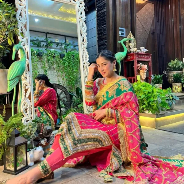Shahi Dogri- Zardozi Handwork suit set in magenta greens